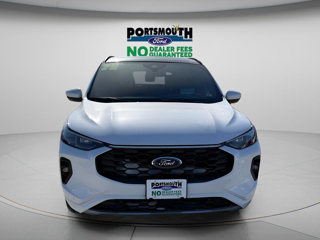 Certified 2025 Ford Escape ST-Line Elite w/ Premium Technology Package AWD/4WD image 10