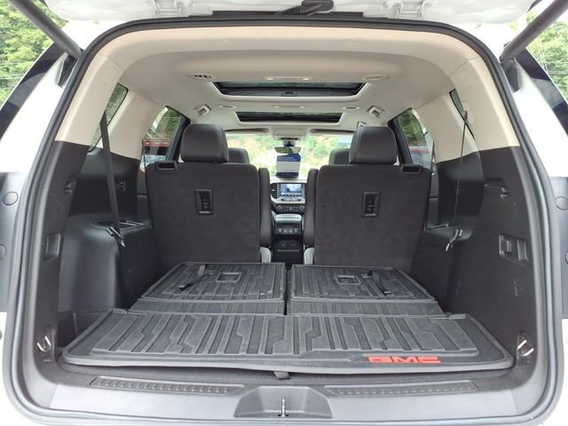 Used 2021 GMC Acadia Denali w/ Denali Technology Package AWD/4WD image 12