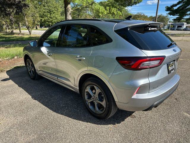 Certified 2024 Ford Escape ST-Line w/ Tech Pack #1 AWD/4WD image 35