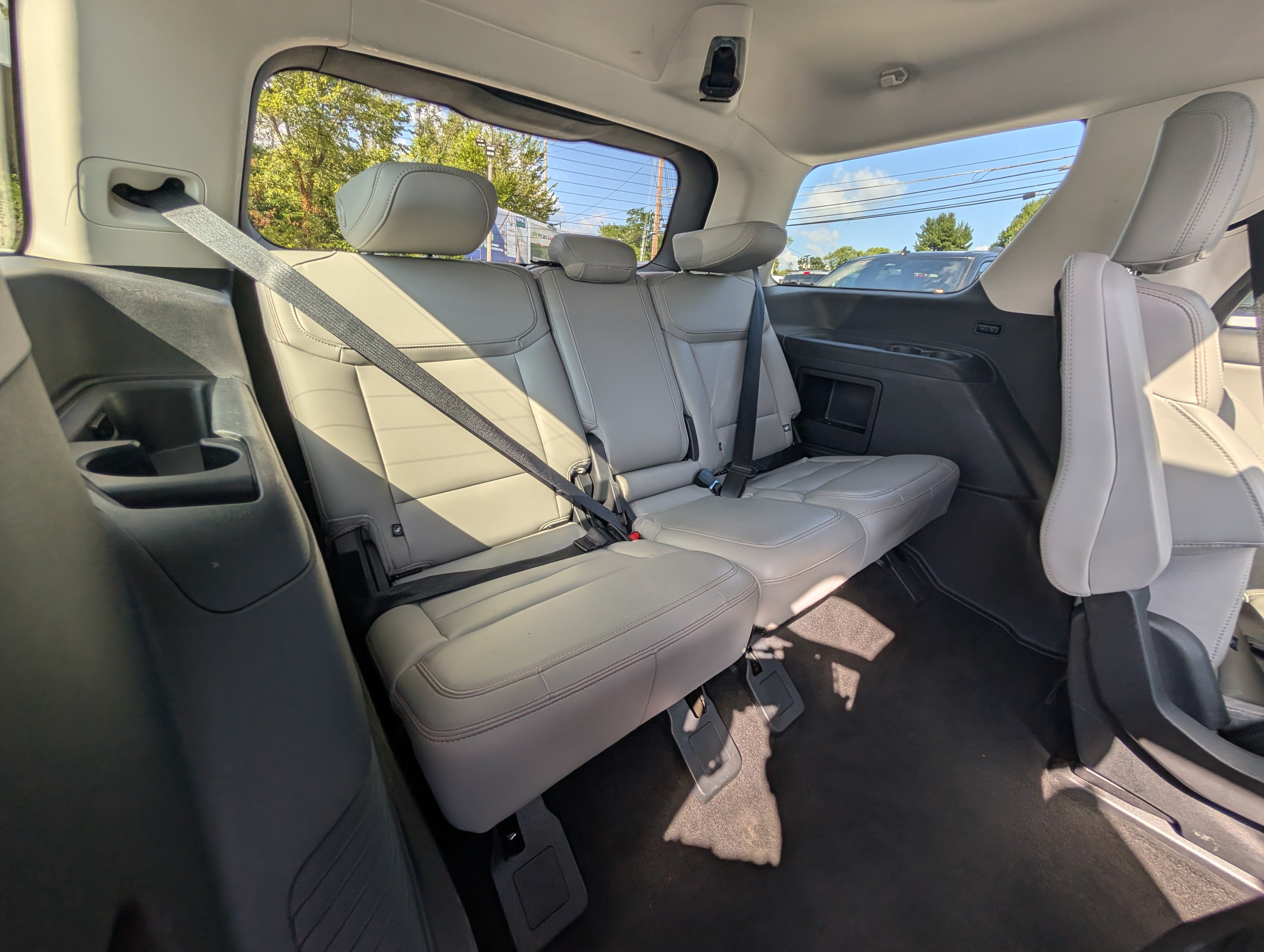 Certified 2025 Ford Expedition Active AWD/4WD image 14