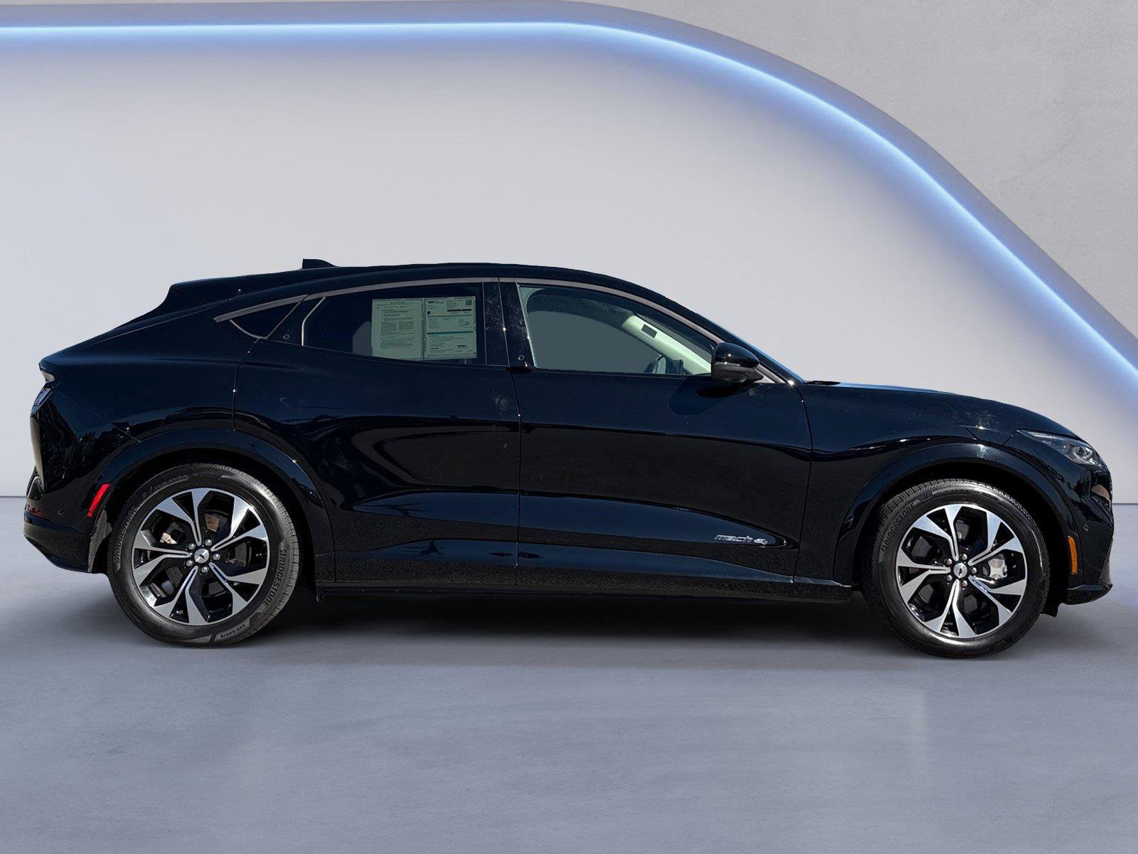 Certified 2022 Ford Mustang Mach-E Premium AWD/4WD image 2