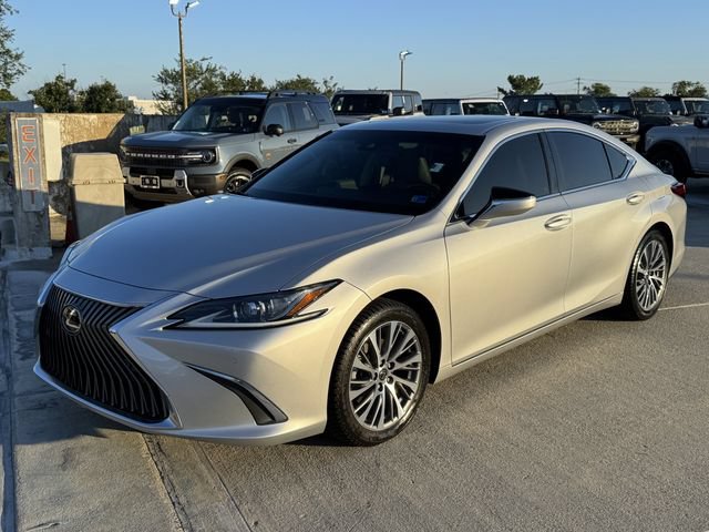Used 2021 Lexus ES 350 w/ Premium Package FWD image 8