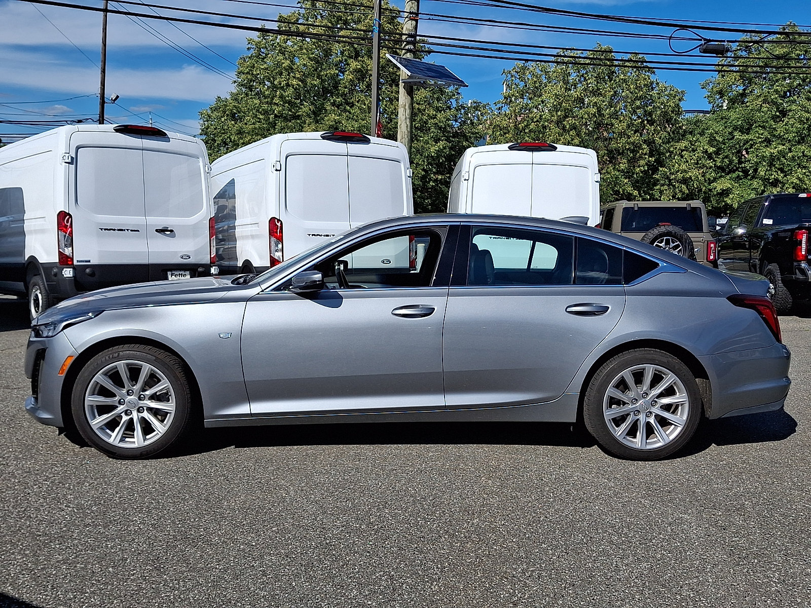 Used 2023 Cadillac CT5 Luxury w/ Sun And Sound Package AWD/4WD image 7