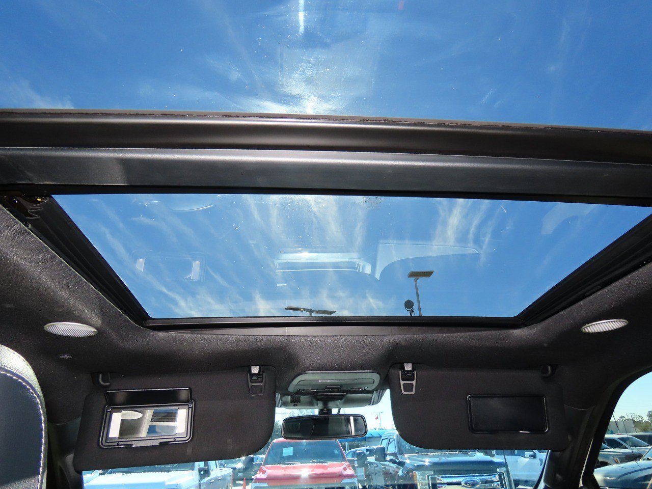 Certified 2023 Ford F150 Lariat w/ Equipment Group 502A High image 23