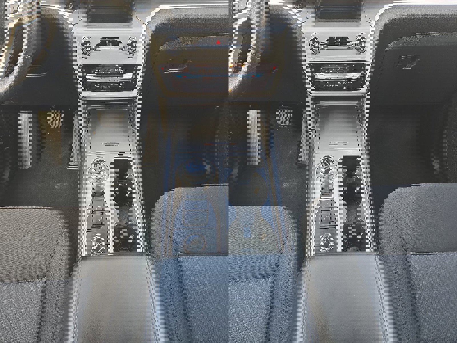 Certified 2022 Ford Explorer XLT image 21