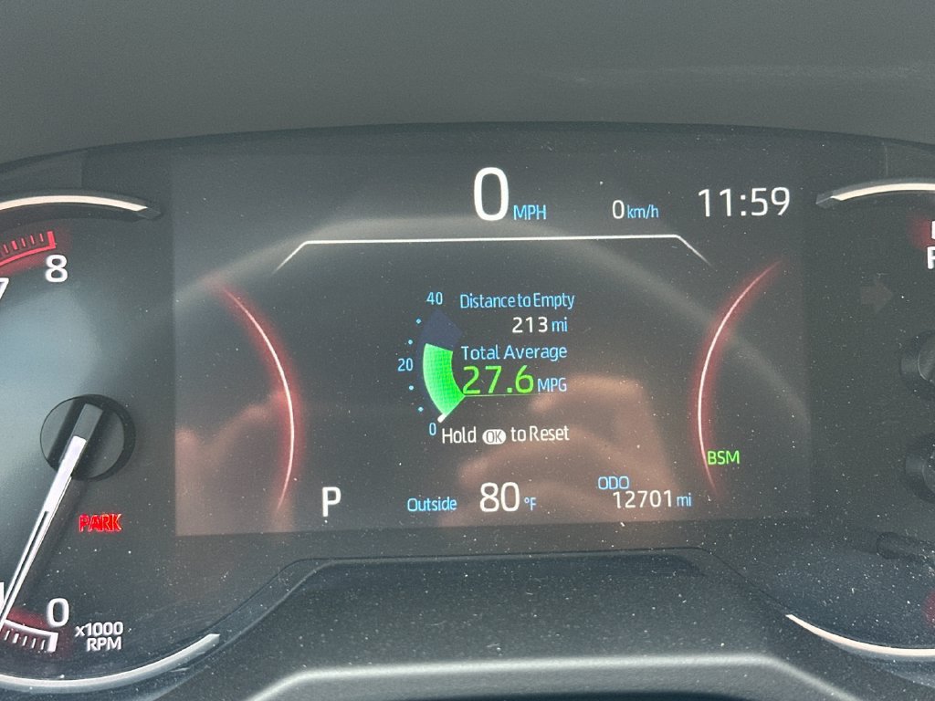 Used 2024 Toyota RAV4 XLE Premium FWD image 24