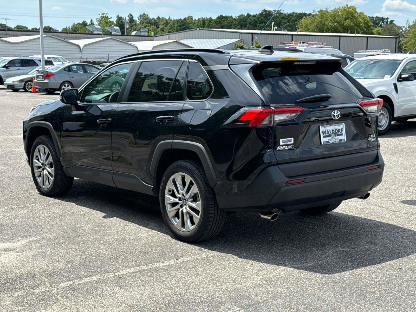 Used 2024 Toyota RAV4 XLE Premium w/ Weather Package AWD/4WD image 4