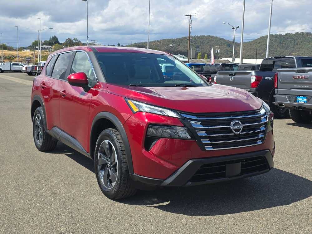 Used 2025 Nissan Rogue SV AWD/4WD image 7
