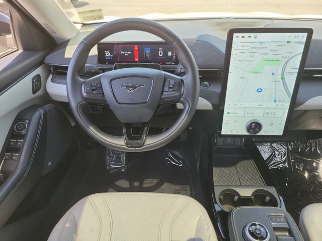 Certified 2021 Ford Mustang Mach-E Premium AWD/4WD image 4