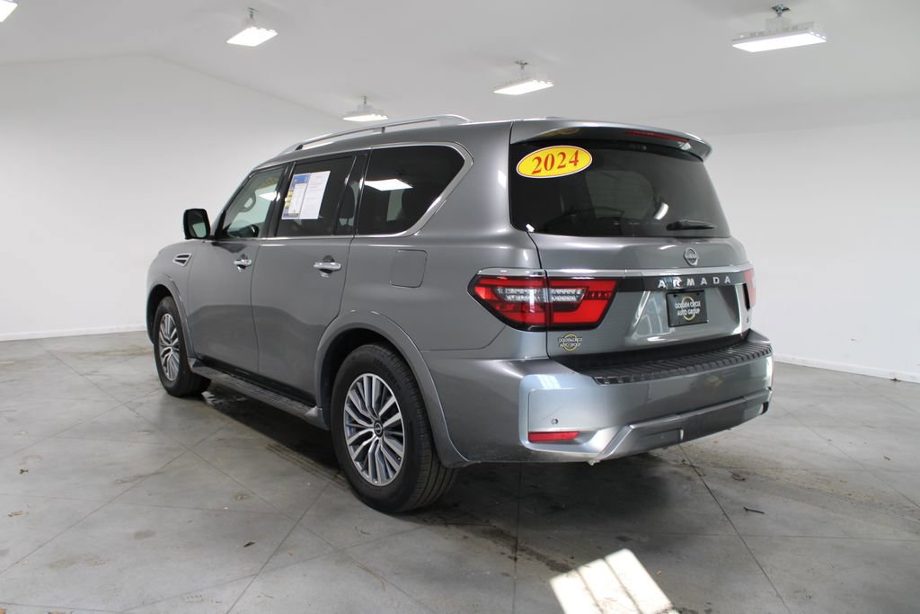 Used 2024 Nissan Armada SL image 3