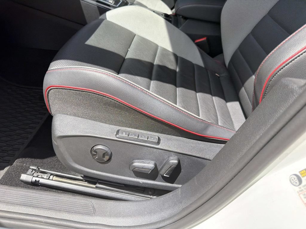 Used 2024 Volkswagen GTI Autobahn FWD image 18