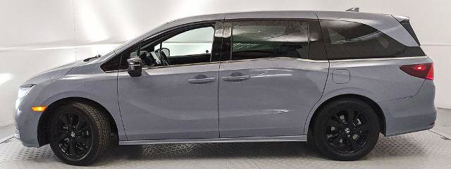 Used 2023 Honda Odyssey Sport image 5