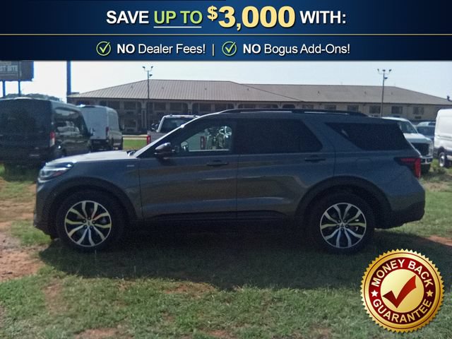 Certified 2025 Ford Explorer ST-Line w/ Premium Package RWD image 2