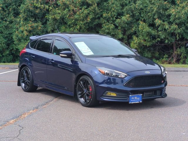 Certified 2017 Ford Focus ST w/ Equipment Group 401A