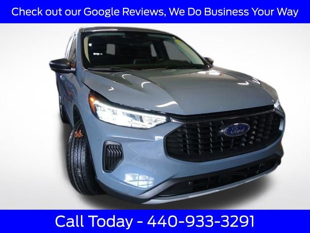 Certified 2023 Ford Escape Active AWD/4WD image 14
