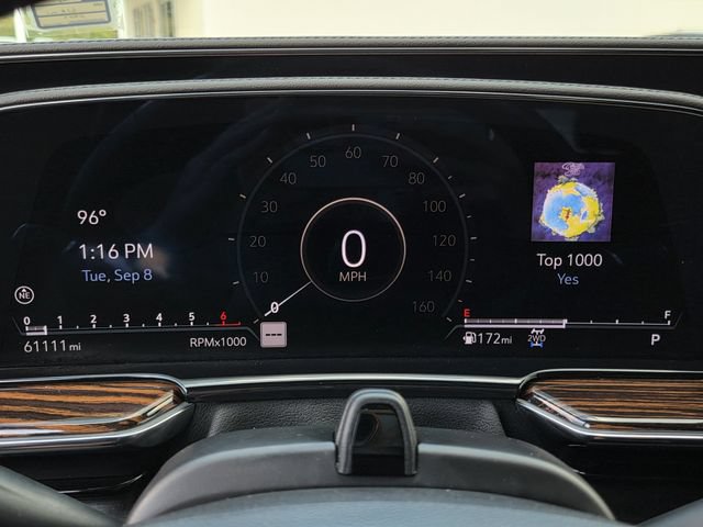 Used 2023 Cadillac Escalade Premium Luxury AWD/4WD image 24