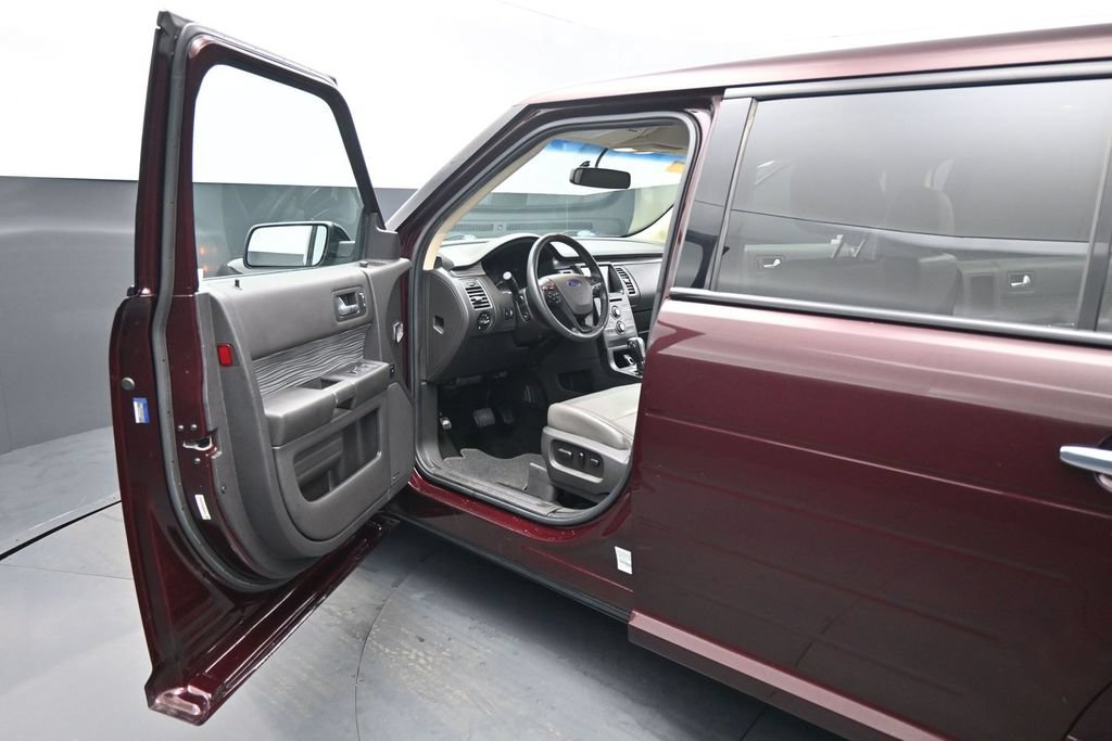 Certified 2019 Ford Flex SEL w/ Equipment Group 202A FWD image 8