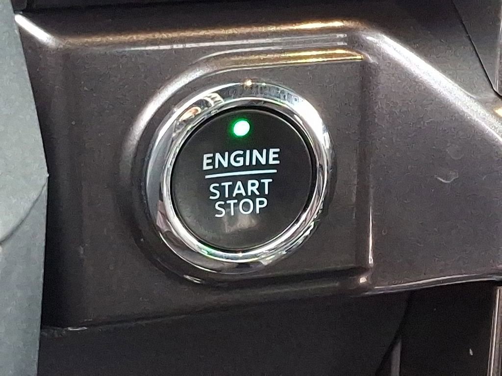 Certified 2023 Ford F150 XLT w/ Equipment Group 302A High image 24