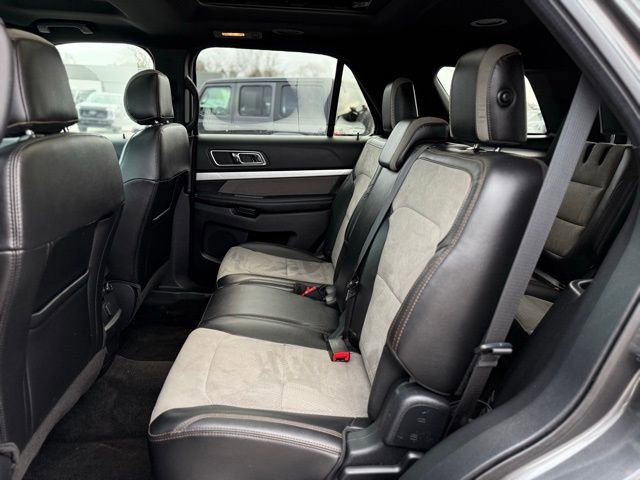 Certified 2017 Ford Explorer XLT w/ Equipment Group 202A image 13