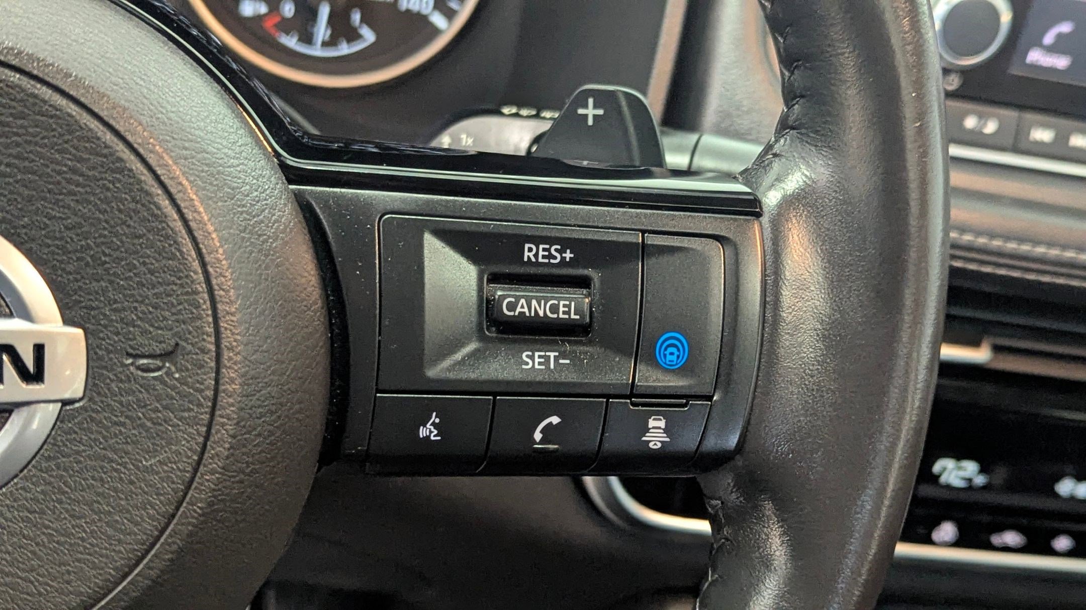 Used 2021 Nissan Rogue SV w/ Premium Package image 24