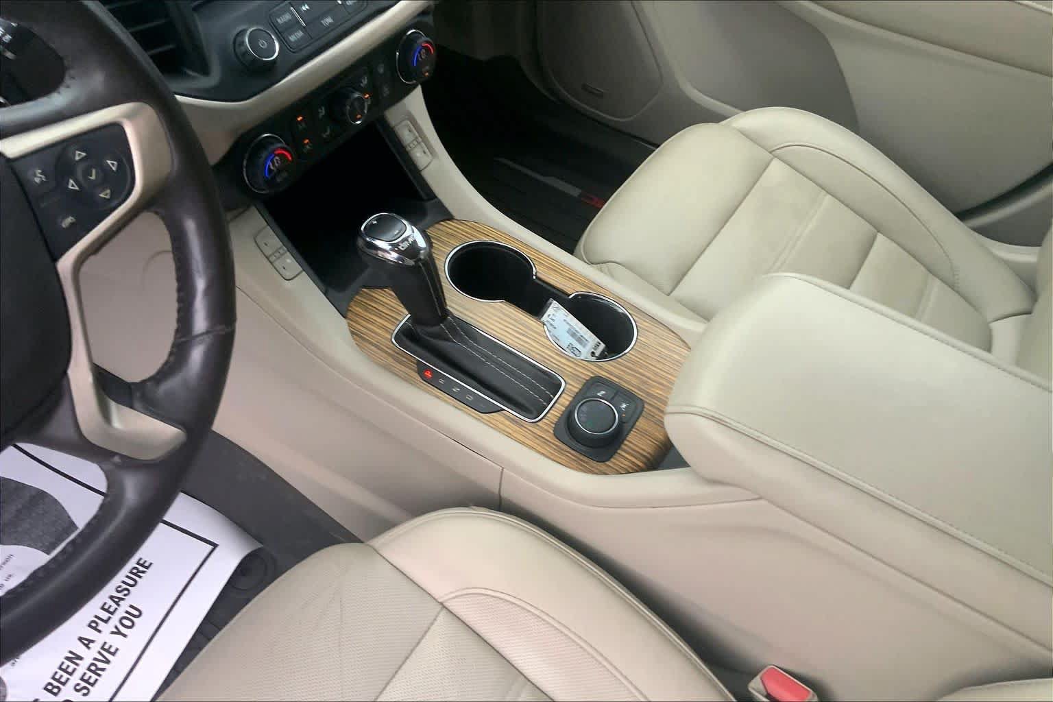 Used 2019 GMC Acadia Denali FWD image 16