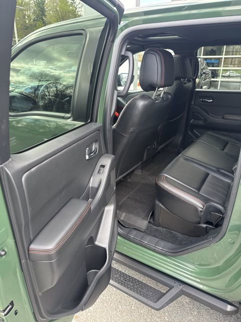 Used 2024 Nissan Frontier PRO-4X w/ Pro Premium Package AWD/4WD image 20