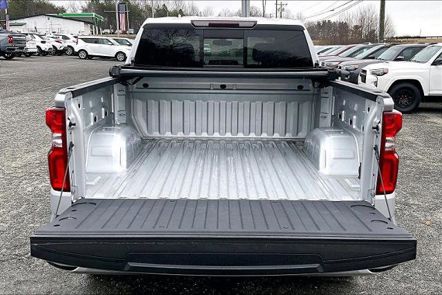 Used 2022 Chevrolet Silverado 1500 RST w/ Convenience Package II image 21