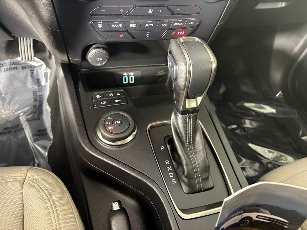 Certified 2020 Ford Ranger XLT w/ Equipment Group 302A Luxury image 20