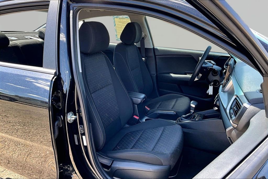 Used 2023 Kia Rio S FWD image 7