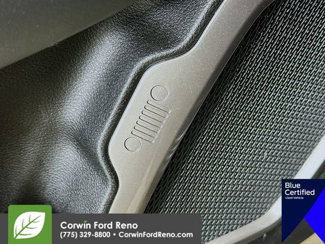 Used 2020 Jeep Renegade Limited image 21