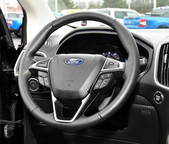 Certified 2022 Ford Edge SEL w/ Convenience Package AWD/4WD image 18