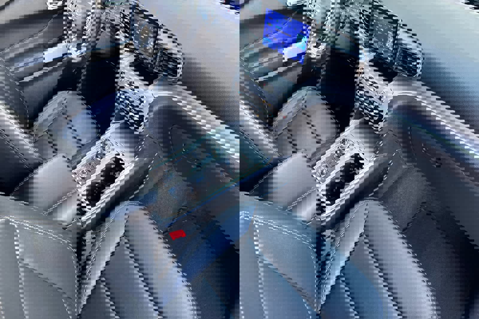 Certified 2024 Ford Explorer XLT w/ Equipment Group 202A image 17