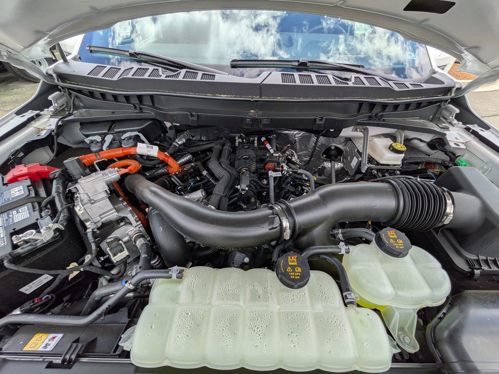 Certified 2025 Ford F150 King Ranch w/ FX4 Off-Road Package image 5