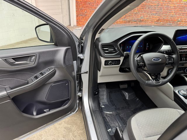 Certified 2024 Ford Escape Active image 10