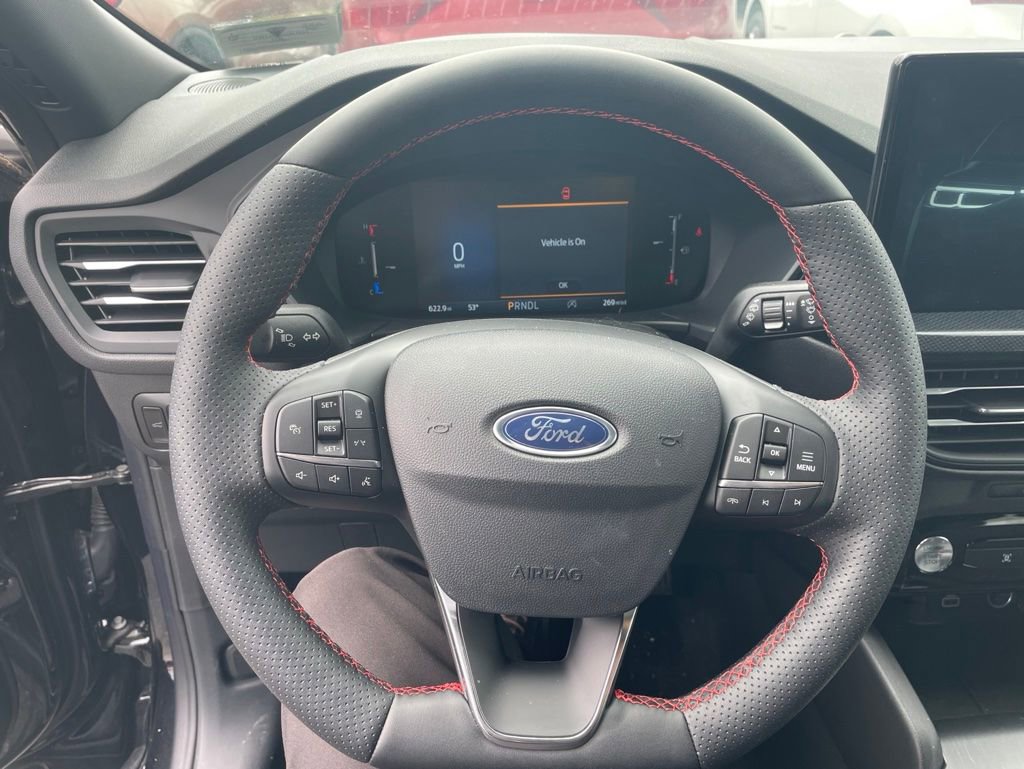 Certified 2025 Ford Escape ST-Line Select w/ Tech Pack #1 AWD/4WD image 13