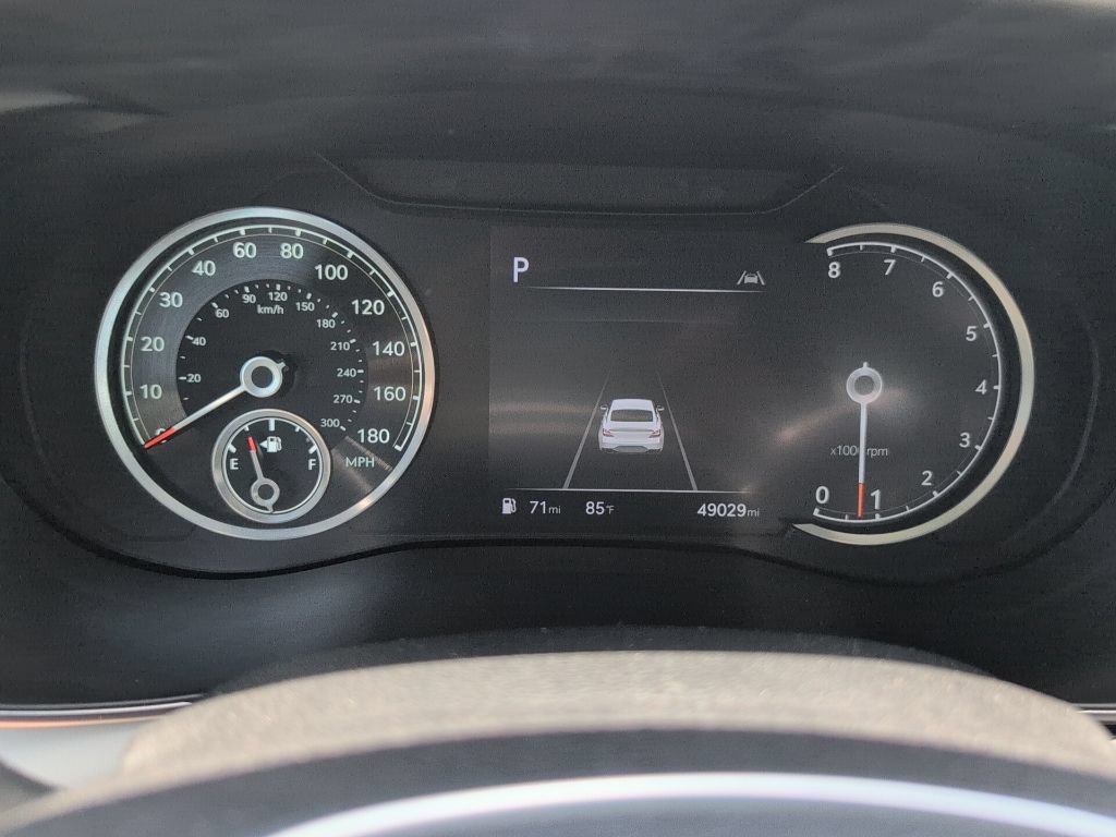 Used 2025 Genesis G70 2.5T AWD/4WD image 14