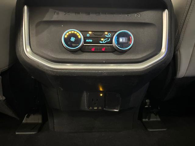 Certified 2025 Ford Expedition Platinum w/ Driver's Package image 33