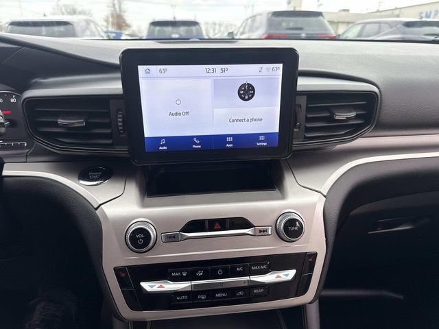 Certified 2022 Ford Explorer XLT w/ Class IV Trailer Tow Package image 30