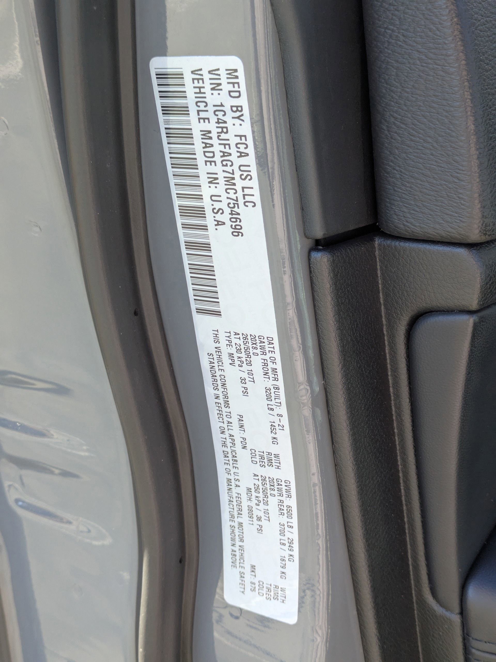 Used 2021 Jeep Grand Cherokee Laredo X image 39