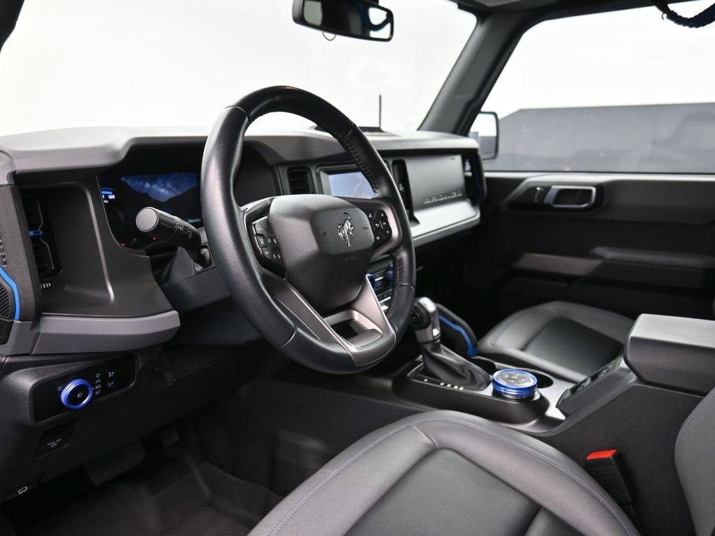 Certified 2023 Ford Bronco Black Diamond w/ Sasquatch Package image 18