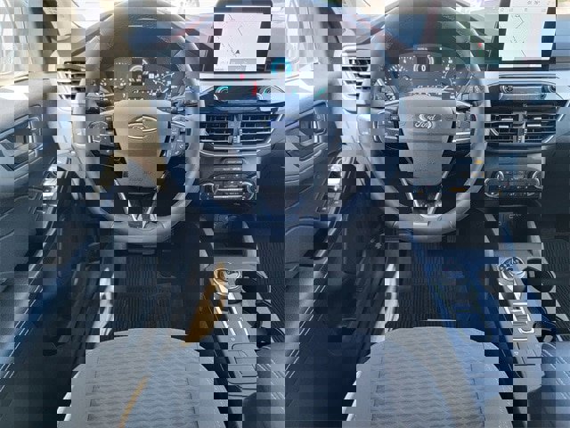 Certified 2022 Ford Escape SE w/ Convenience Package image 31