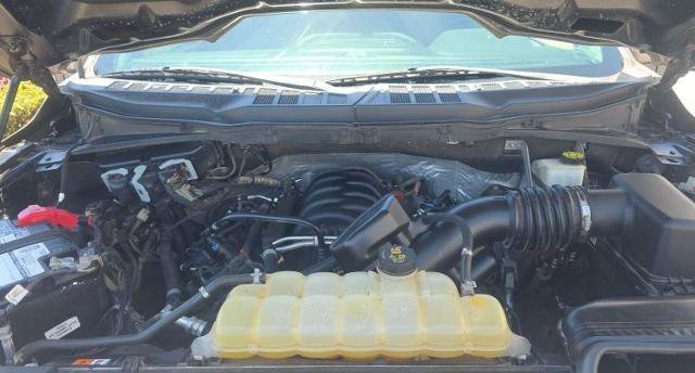 Certified 2022 Ford F150 Lariat w/ FX4 Off-Road Package AWD/4WD image 4