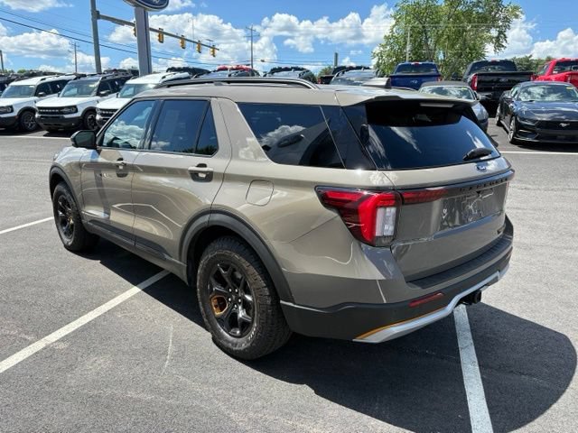 Certified 2026 Ford Explorer Tremor w/ Tremor Ultimate Package AWD/4WD image 5