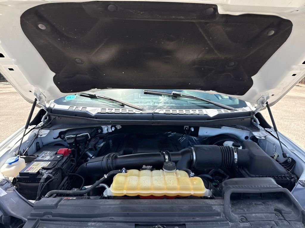 Certified 2017 Ford F150 XLT w/ Equipment Group 302A Luxury image 28