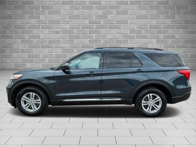 Certified 2023 Ford Explorer XLT w/ Equipment Group 202A AWD/4WD image 8