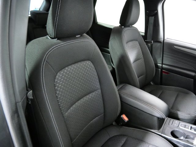 Certified 2025 Ford Escape Active AWD/4WD image 13