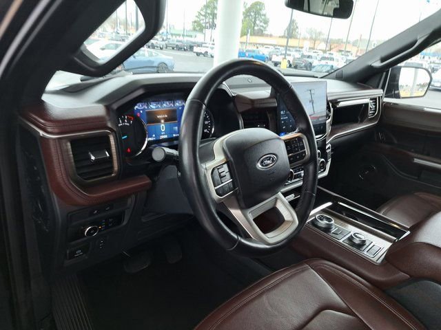 Certified 2024 Ford Expedition Limited image 7