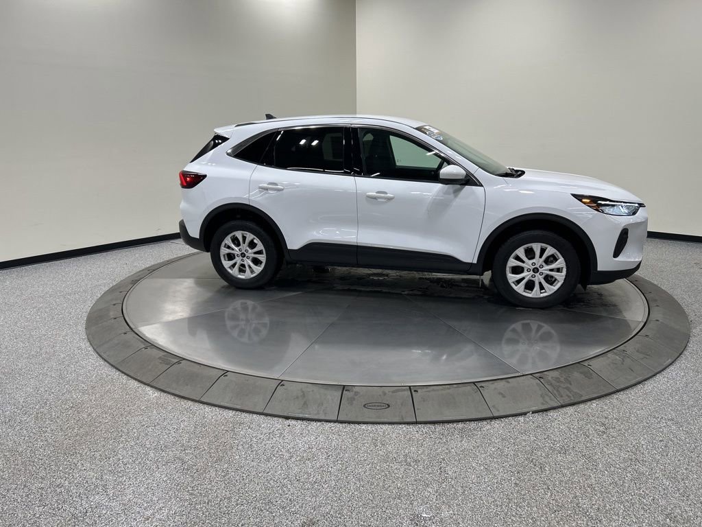 Certified 2023 Ford Escape Active w/ Tech Pack #2 image 6
