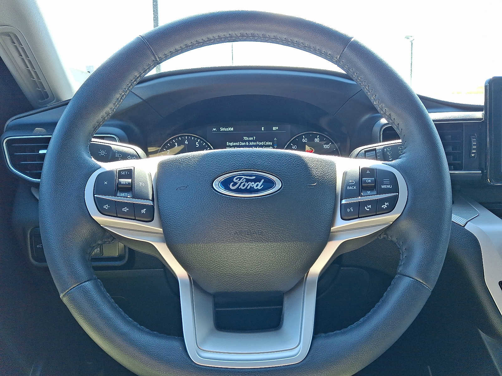 Certified 2023 Ford Explorer XLT w/ Equipment Group 202A AWD/4WD image 21