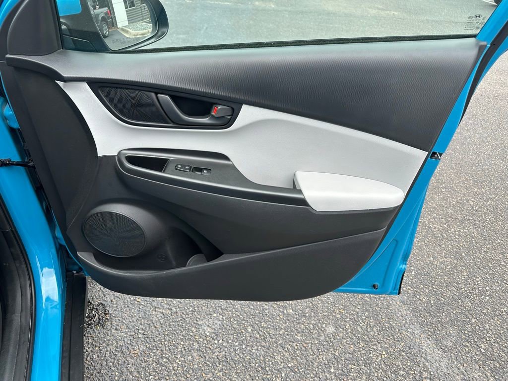 Used 2023 Hyundai Kona SEL FWD image 21
